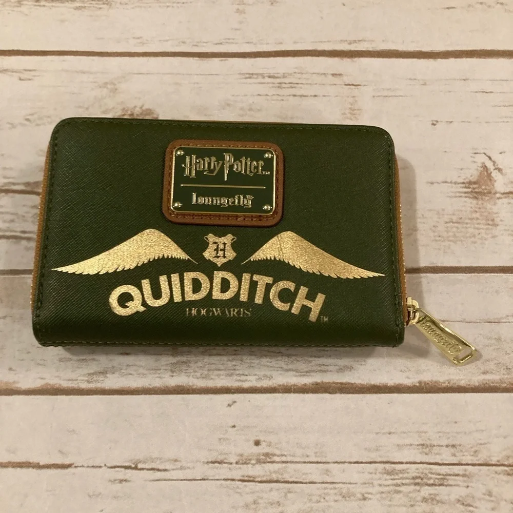 Loungefly Harry Potter Golden Snitch Zip Around Loungefly Wallet